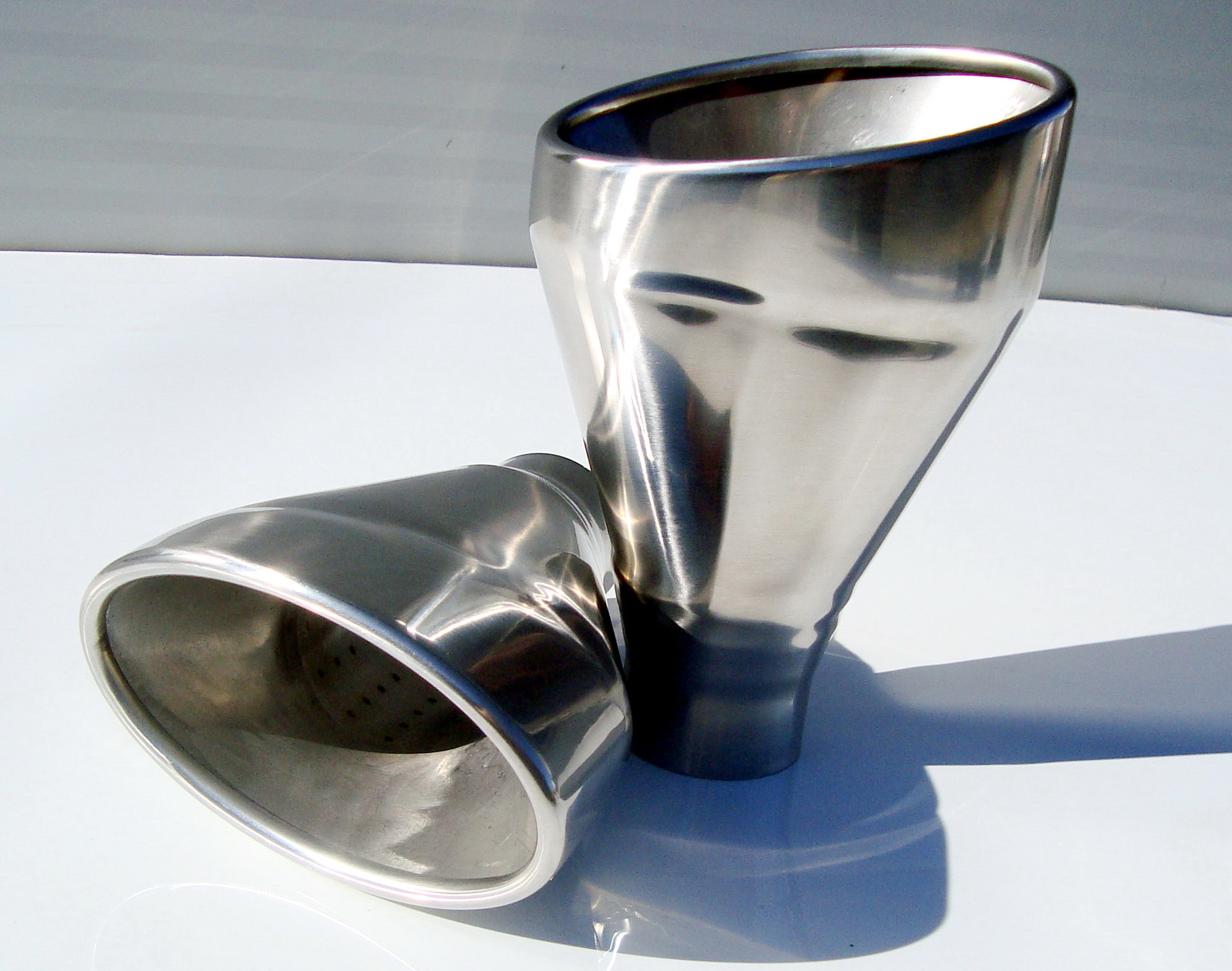 Ornament esapament inox tips oval 160mm P130-6L (stanga) 1 P130 6L Ornament esapament inox tips oval 160mm P130-6L (stanga)